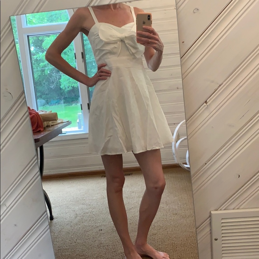 White bow tie mini dress